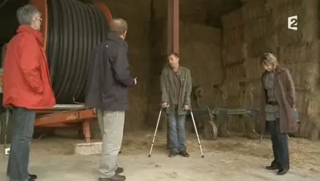 (Fr2) La mort est dans le pré (2012)