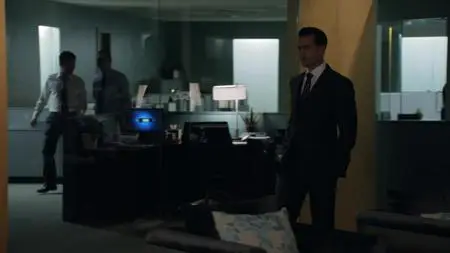 Suits S01E04