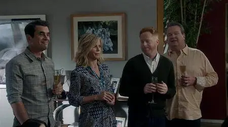 Modern Family S09E07