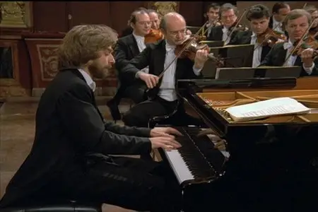 Leonard Bernstein, Krystian Zimerman, Wiener Philarmoniker - Beethoven: The Piano Concertos (2007/1989)