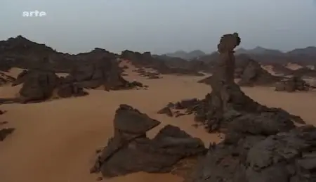 (Arte) Au cœur du Sahara : Anatomie d'un désert (2011)