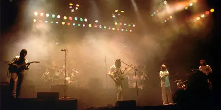 Genesis - Live In Zürich (1977)
