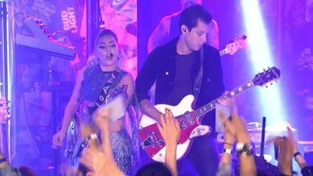 Lady Gaga - Final Dive Bar Tour in Los Angeles (2016) [HDTV, 1080i]