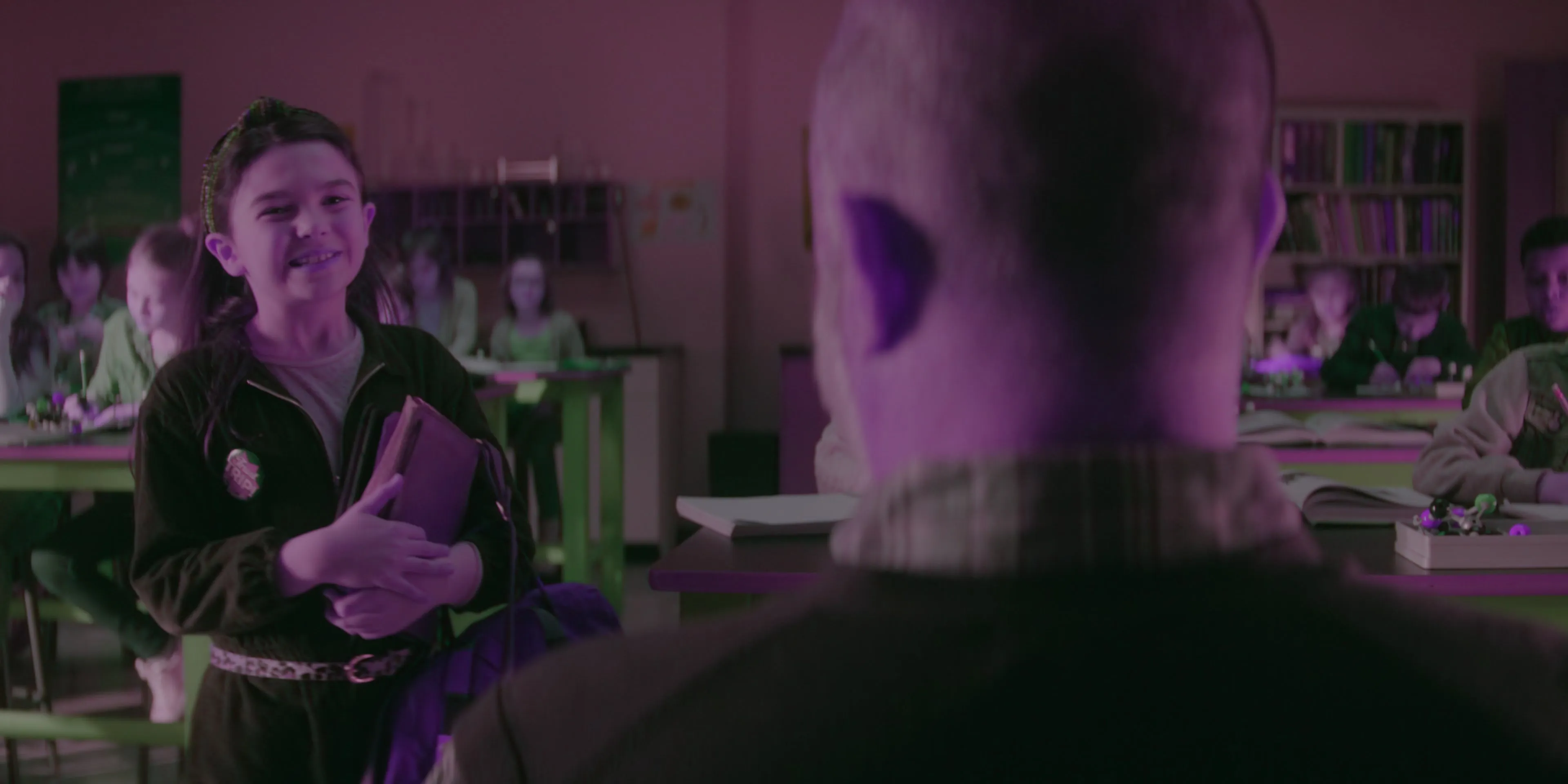 Home Before Dark S01E09