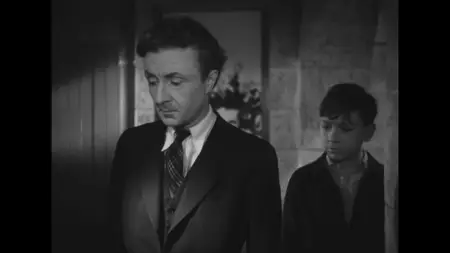 La cage aux rossignols / A Cage of Nightingales (1945)