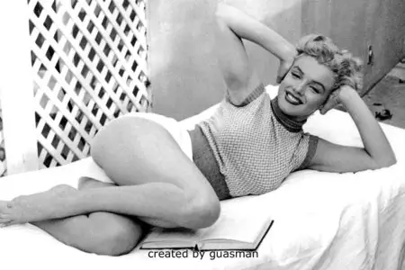 Marilyn Monroe - Andres de Dienes Photoshoot at the Bel Aire Hotel 1953