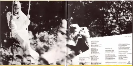 Kevin Ayers - Joy Of A Toy +5 (1969) {2014 Remaster Japan Mini LP SHM-CD Edition WPCR-15524}