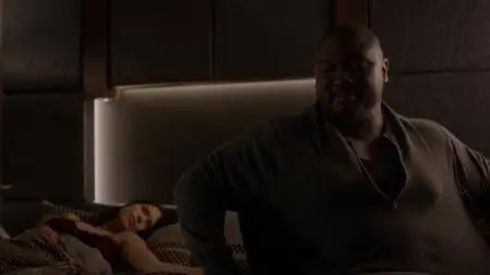 Zoo S03E08