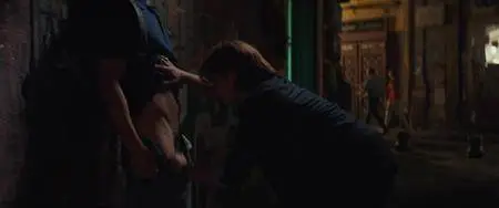 Naples in Veils (2017)