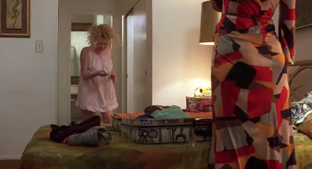 Slums of Beverly Hills (1998)