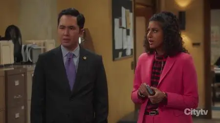 Mr. Mayor S01E06