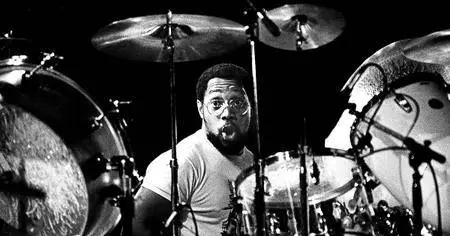 Billy Cobham - Total Eclipse (1974) [Reissue 2005]