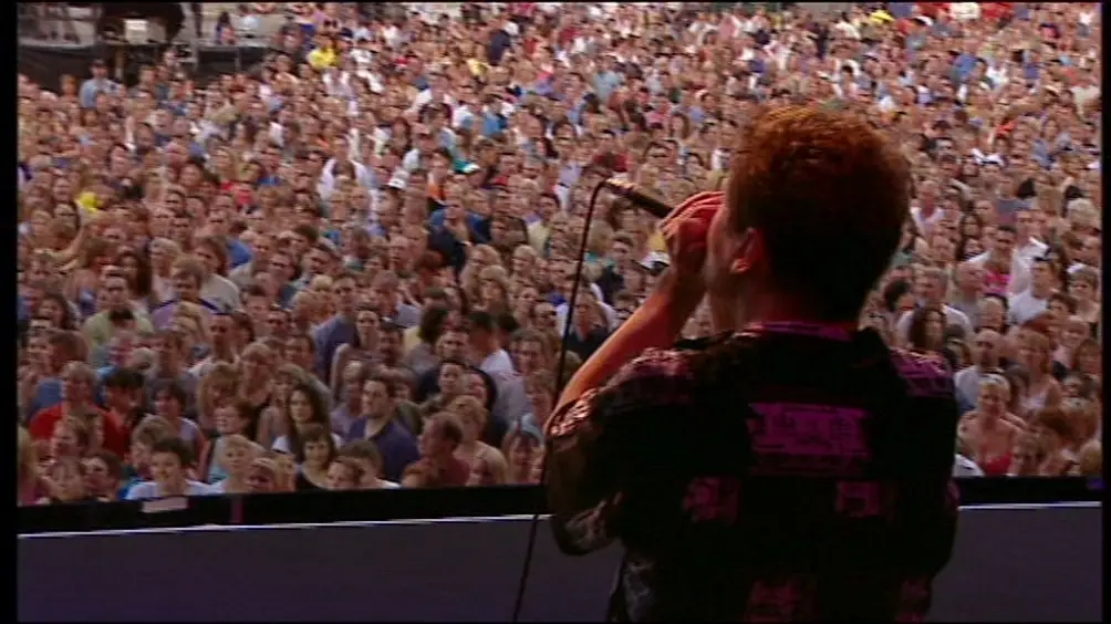 Tom Jones - Live in Cardiff Castle (2002)
