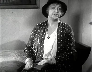 Girls About Town (1931)
