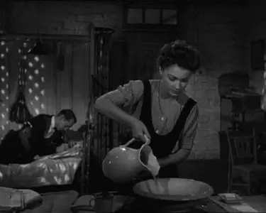 Five Graves to Cairo (1943) [Remastered]