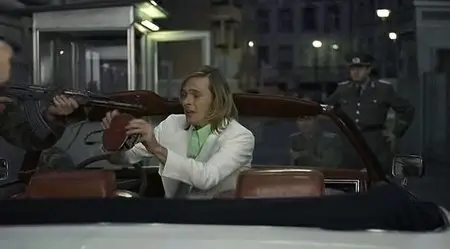Leander Haußmann - Sonnenallee (1999)