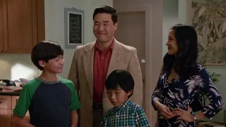 Fresh Off the Boat S02E12