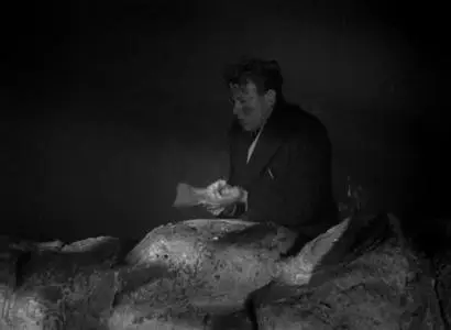 Bulldog Drummond at Bay (1937)
