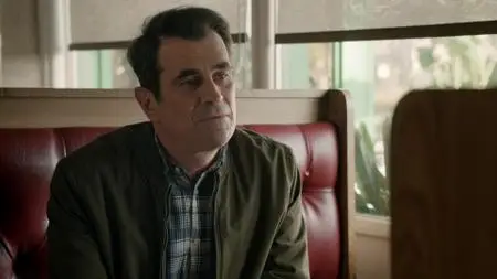 Modern Family S01E11