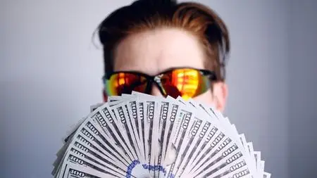 Intelligent Investing with Financial Ratios