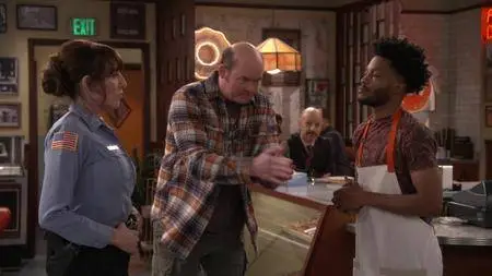 Superior Donuts S02E02