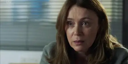 Finding Alice S01E03