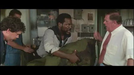 Maximum Overdrive (1986)