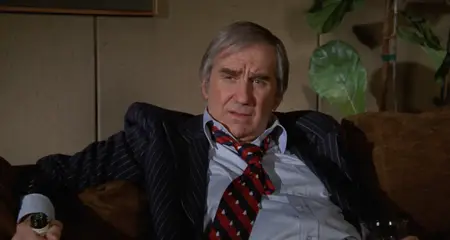 Fun with Dick and Jane (1977)