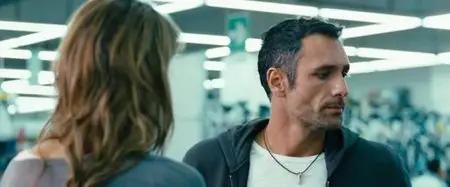 Nessuno Mi Può Giudicare (2011) 