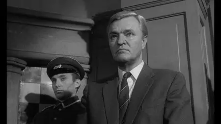 The Spy Who Came in from the Cold (1965) [The Criterion Collection #452] [Re-UP]