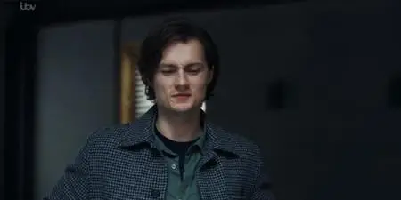 Finding Alice S01E03