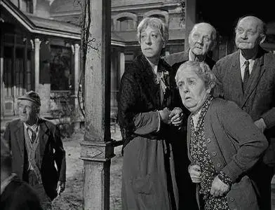 Mr. Belvedere Rings the Bell (1951)