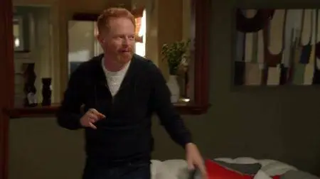 Modern Family S08E13