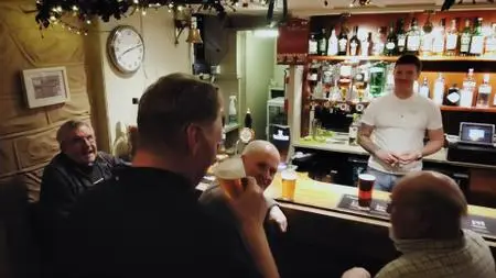 Saving Britain’s Pubs with Tom Kerridge (2020)