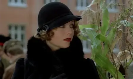 Violette Nozière / Violette (1978)
