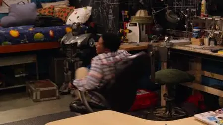 Prince of Peoria S02E02