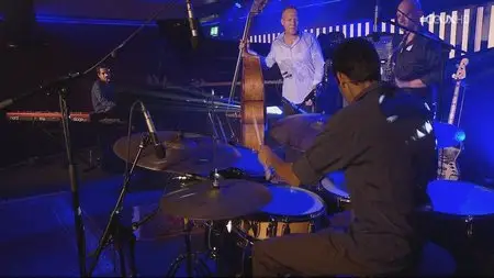Avishai Cohen Quartet - Montreux Jazz Festival (2013) [HDTV, 720p]