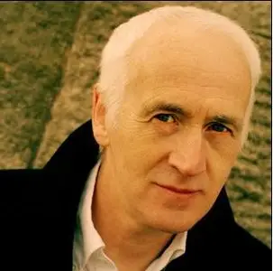 Terry Deary, "The Awesome Egyptians (Horrible Histories)"