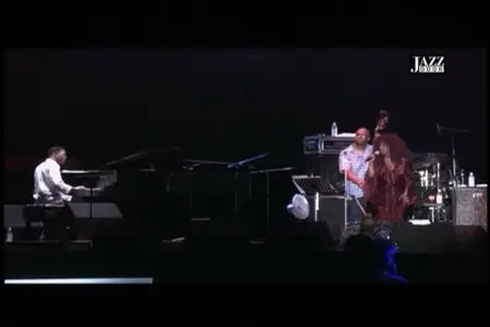 Chaka Khan - Live with Friends in Japan (2011)