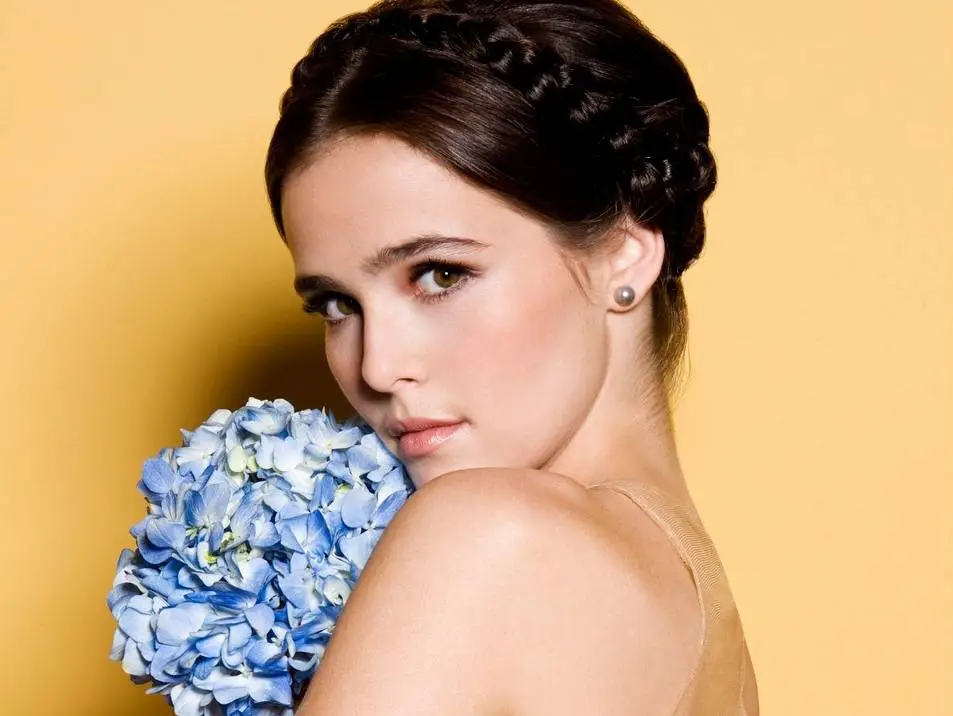 Zoey Deutch by Justin Campbell for Just Jared December 2013 / AvaxHome