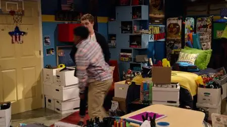 Prince of Peoria S02E02