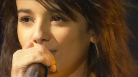 Alizee En Concert - Video 2004