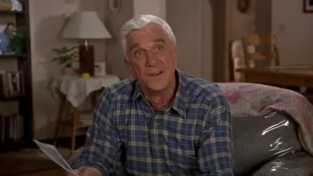 Naked Gun 33⅓: The Final Insult (1994)