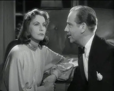 Ninotchka (1939)