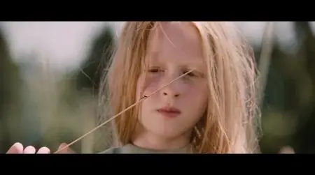Flickan (2009)