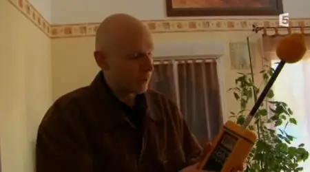 (Fr5) Les antennes de la colère (2011)