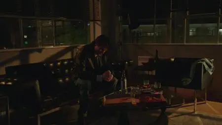 The Romanoffs S01E08