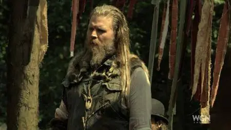 Outsiders S01E08-E09 (2016)