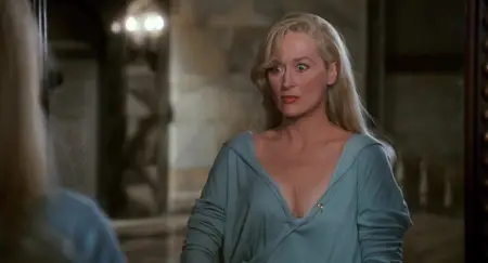 Death Becomes Her (1992) [REMASTERED]