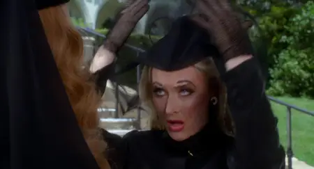 Death Becomes Her (1992) [REMASTERED]